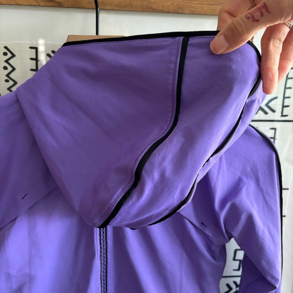 Ivivva‎ Jacket - Picture 7 of 11